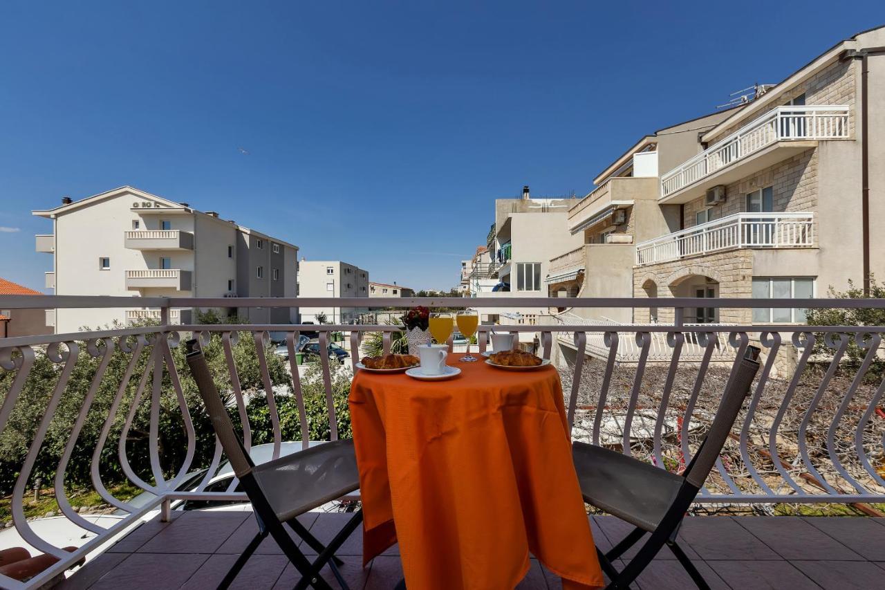 Apartments Paunovic Makarska Exterior foto