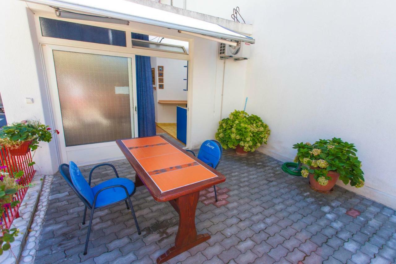 Apartments Paunovic Makarska Exterior foto