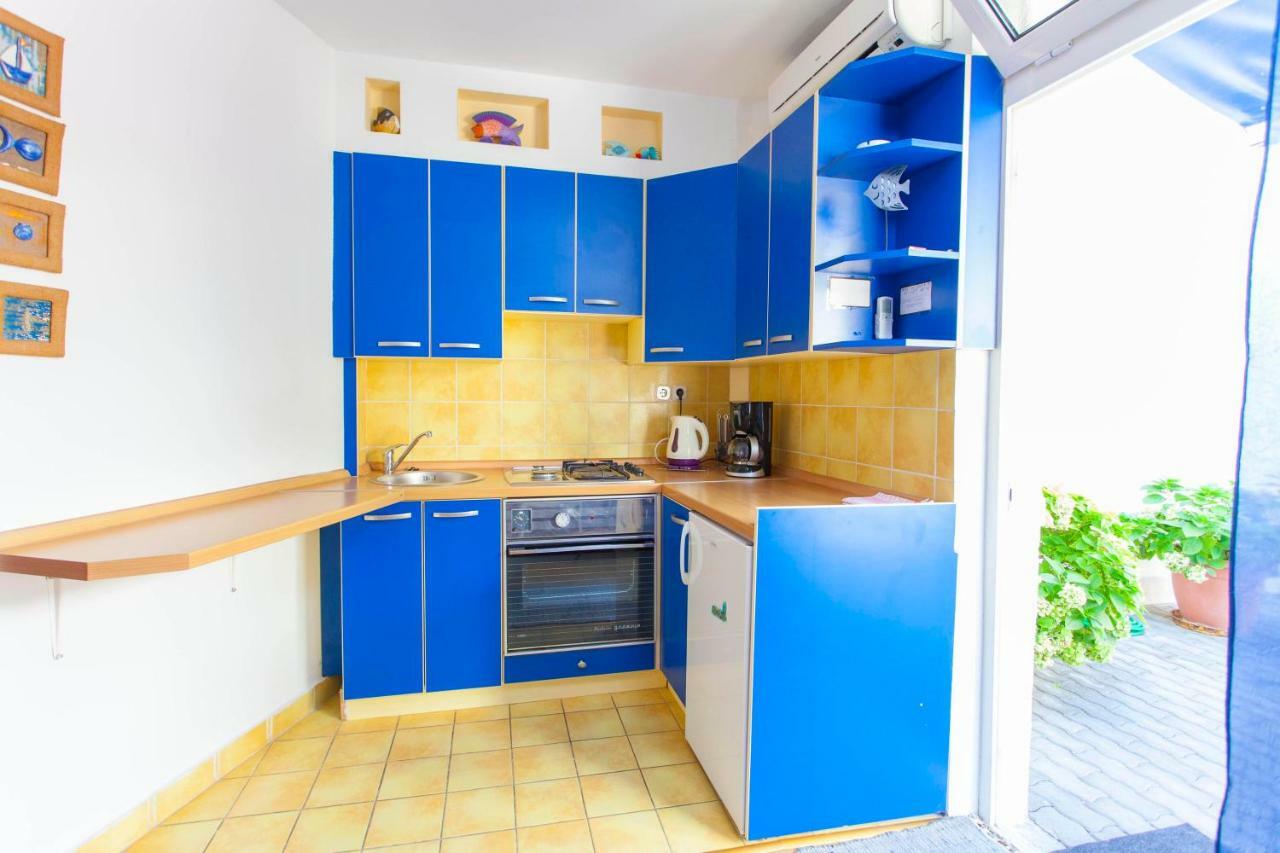 Apartments Paunovic Makarska Exterior foto